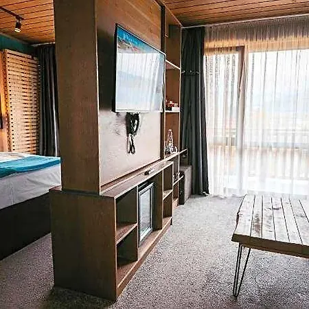 Hotel Grande Vista & 5*