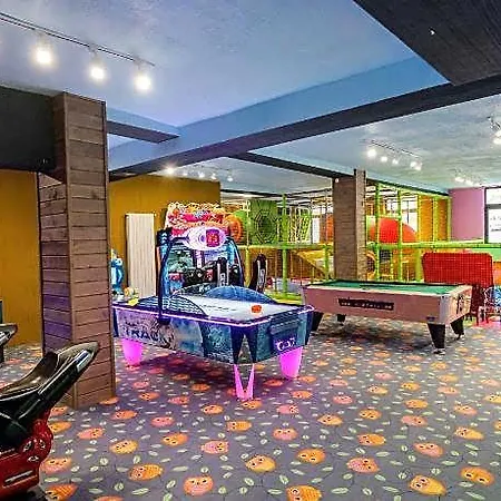 Hotel Grande Vista & Batak