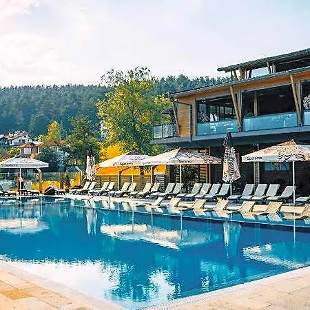 Hotel Grande Vista & Batak